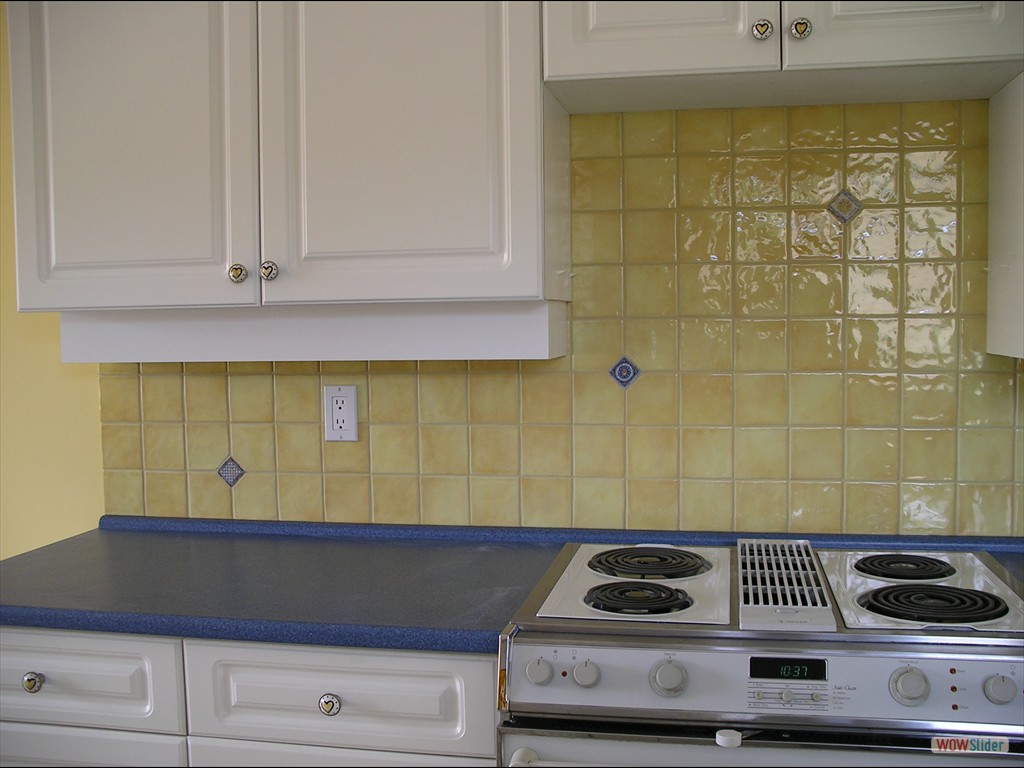 Backsplash from Tony 059